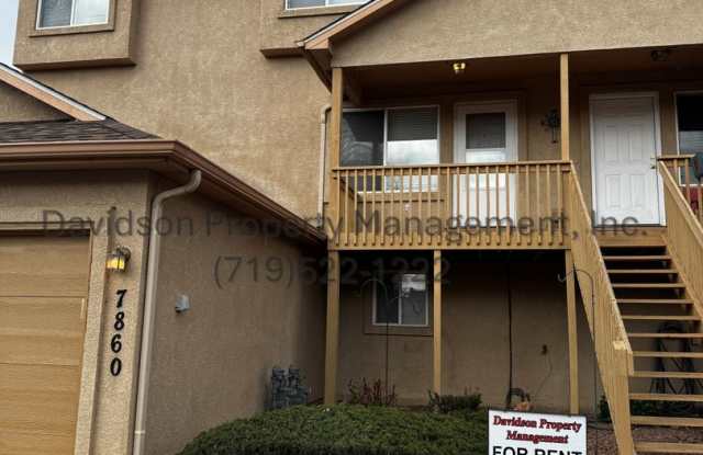 Great 3 Bedroom Condo the Briargate Area photos photos