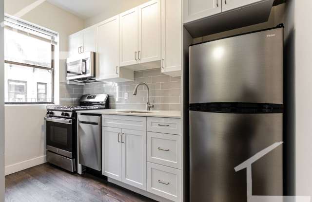 Centrally Located, Modern Fenway 2-Bed w/ Laundry photos photos