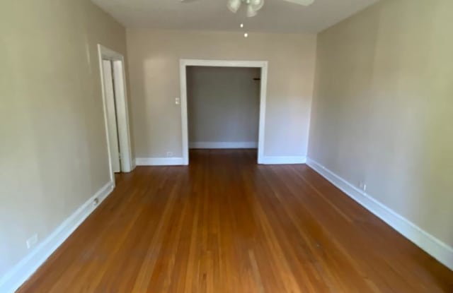 800 Seward Gallery 3