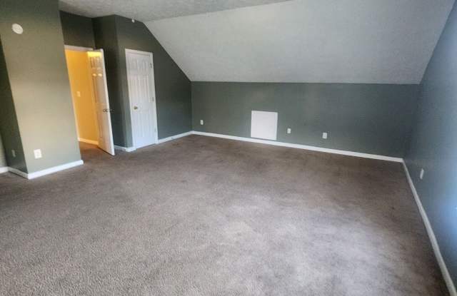5748 Wellborn Creek Drive Gallery 2