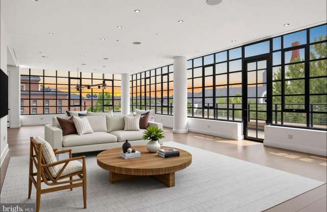 1055 WISCONSIN Avenue NW unit: 4E - 1055 Wisconsin Avenue Northwest, Washington, DC 20007