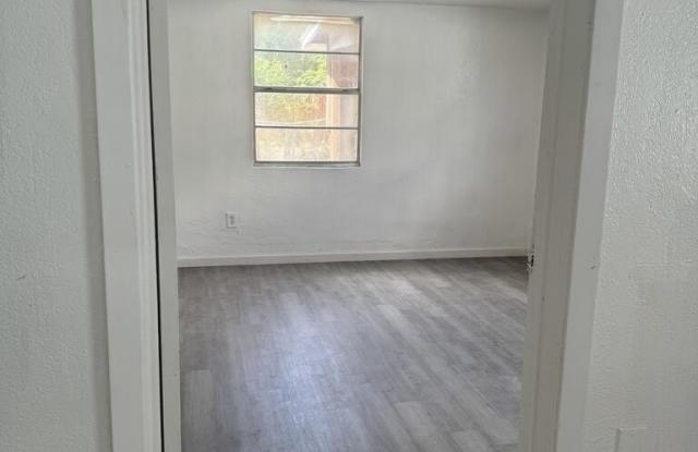 1657 HARVARD AVE. Gallery 3