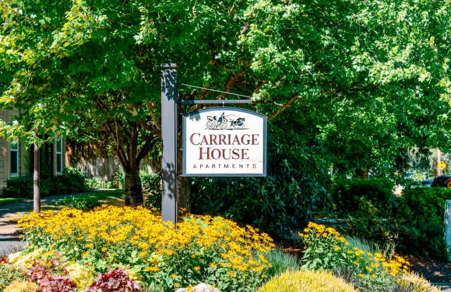Carriage House Gallery 2