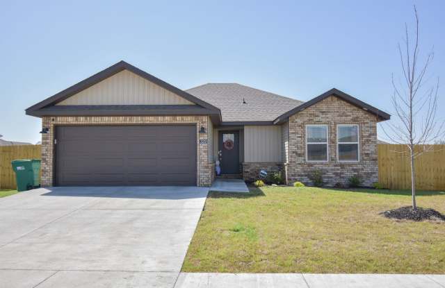 3 Bedroom 2 Bathroom Home in Farmington, AR!!! photos photos