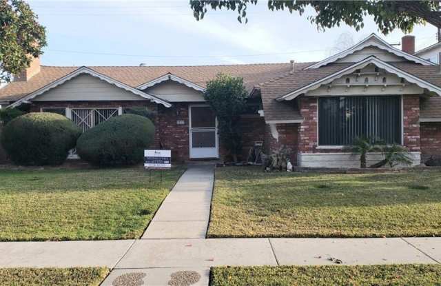 3222 Oak Knoll Drive - 3222 Oak Knoll Drive, Rossmoor, CA 90720