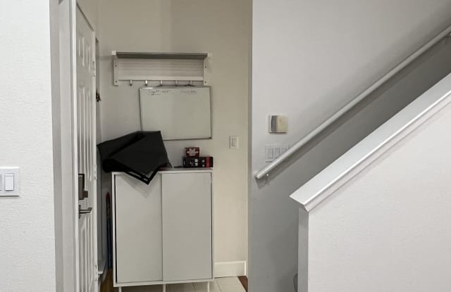 175 Williams Avenue photos photos