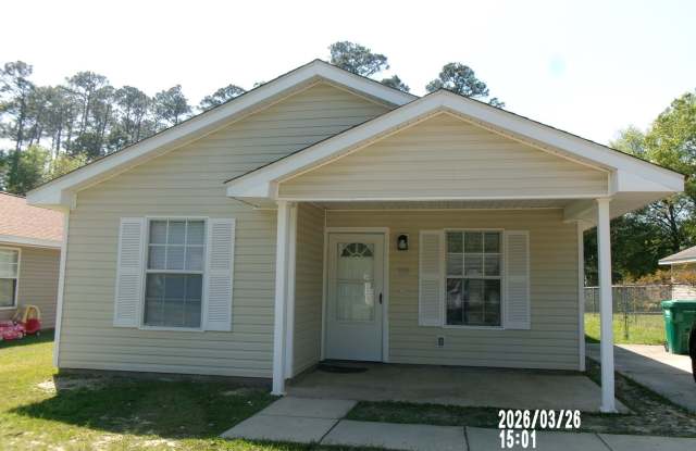 3BR/1.5BA Single Family Home in Gulfport. Rent $1,150.00 photos photos