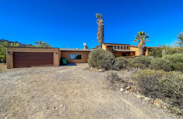 1711 N Placita Tuberia - 1711 North Placita Tuberia, Pima County, AZ 85745