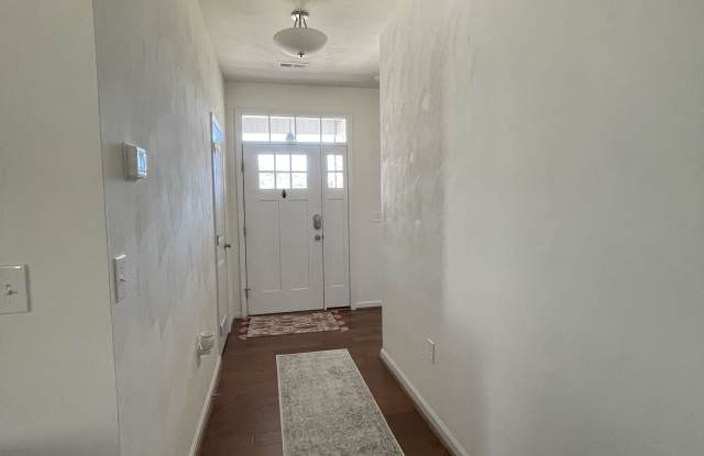 639 Teresa Lane Gallery 2