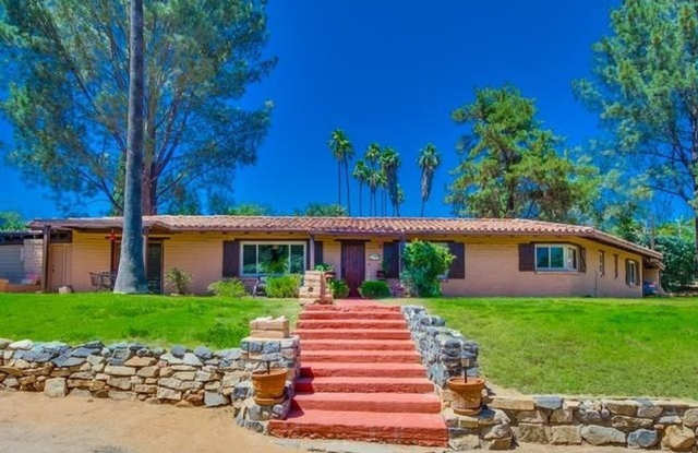 3019 El Ku Ave - 3019 El Ku Avenue, Escondido, CA 92025
