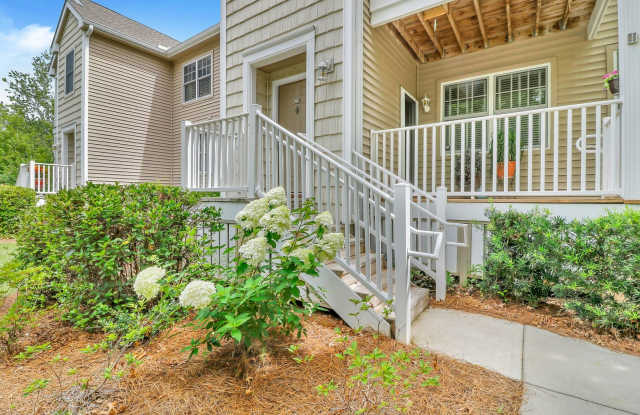 Stunning Top Floor 3 Bedroom Condo with Marsh Views in Gated Summerfield Community Gallery 4