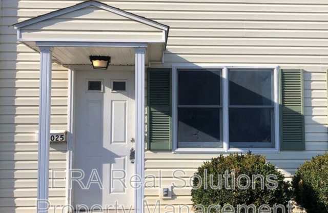 2027 Heritage Dr. photos photos