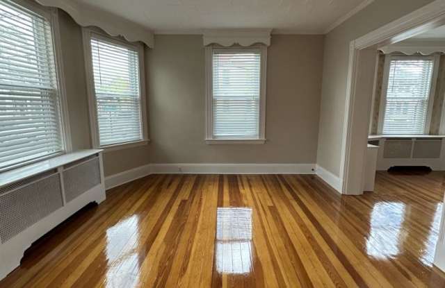 35 Glover Ave. photos photos