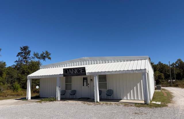 17287 US-331 photos photos