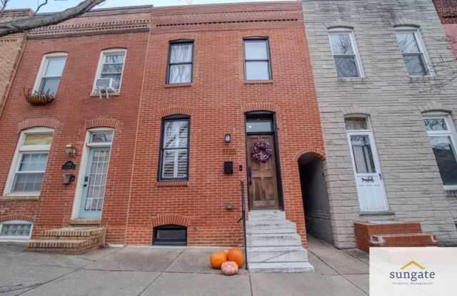 1125 S Clinton St photos photos