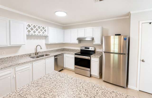 7434 RADFORD TRL Gallery 2