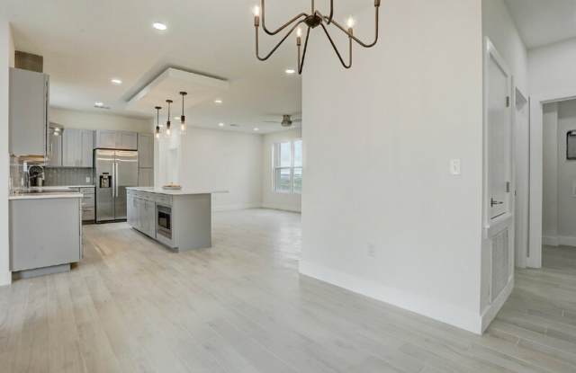 4300 Mansfield Dam Road Gallery 2