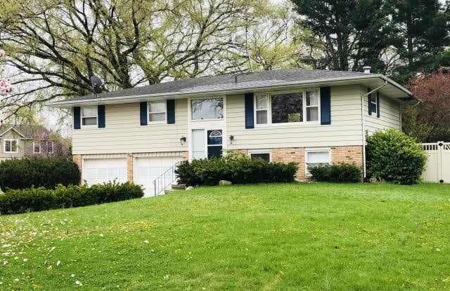 1540 S Windsor Drive - 1540 Windsor Drive, Berrien County, MI 49085