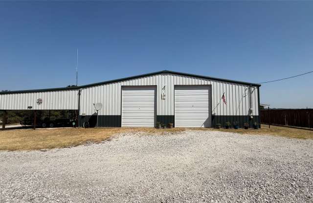 925 Jennings Lane Gallery 2