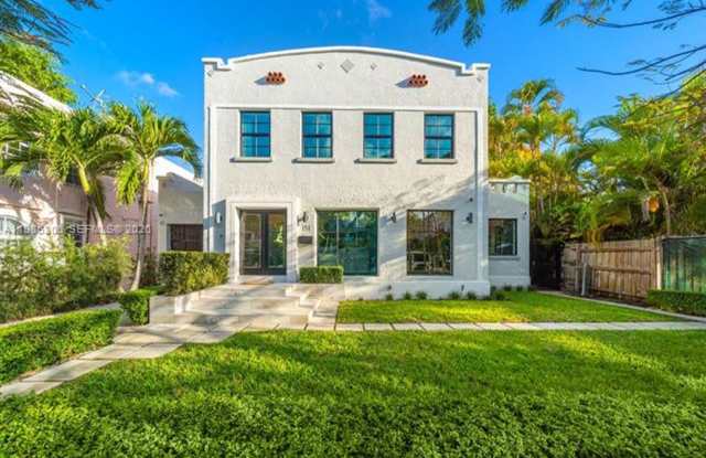 151 NE 43rd St MIAMI, FL 33137 photos photos