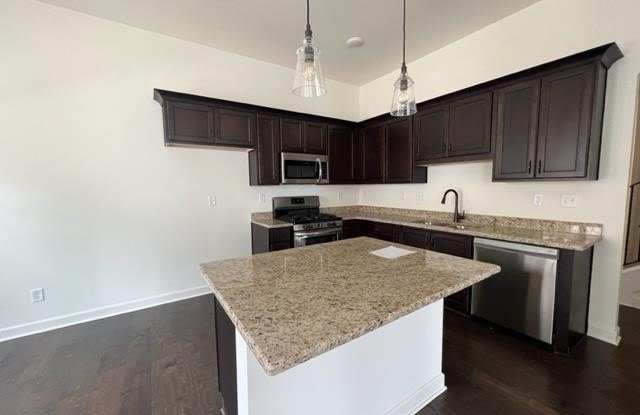 8373 EVERLY MEADOWS Dr Gallery 3