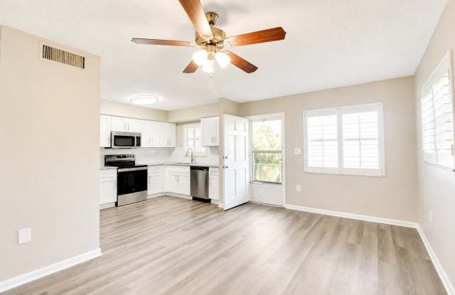 The Residences at Poinciana Village Gallery 3