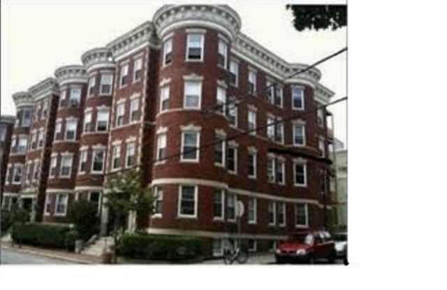 161 Hancock Street Gallery 1