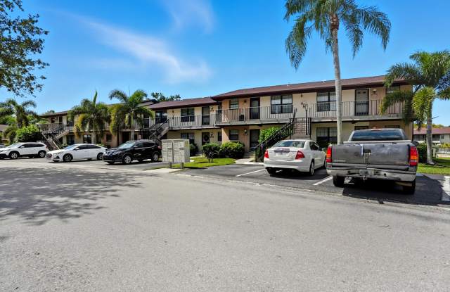 5361 Treetops Drive Gallery 3