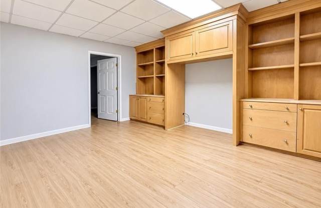 2595 Winthrope Way Gallery 4