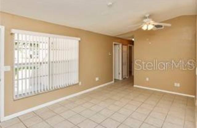 5025 MURIEL LANE Gallery 3