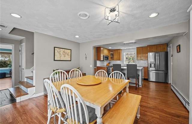 156 Pine Tree Circle Gallery 3