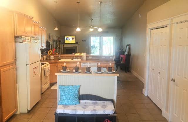 1509 East Locust View Lane Gallery 3