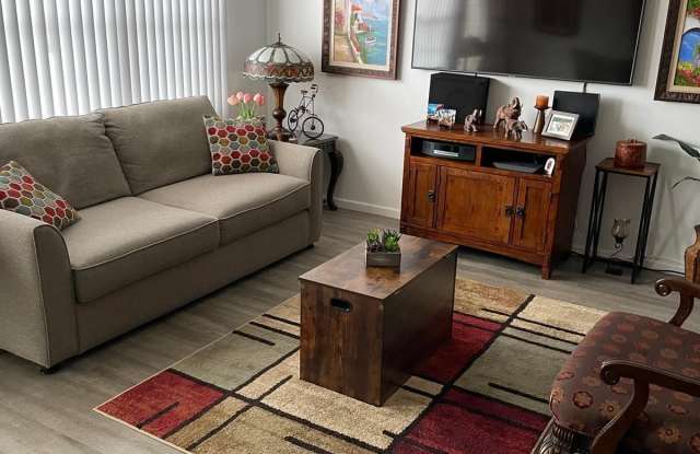 2052 Cornwall C photos photos