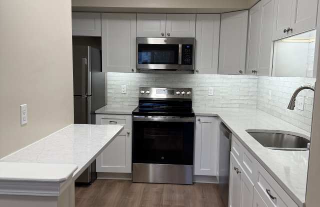 1390 Cedarwood Drive photos photos