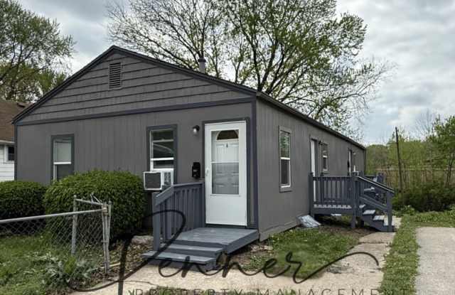 600 S CEDAR AVE photos photos