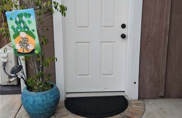 765 E Leadora Avenue - 765 East Leadora Avenue, Glendora, CA 91741