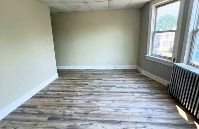224 Cumberland Street - 226B - 224 Cumberland Street, Gloucester City, NJ 08030