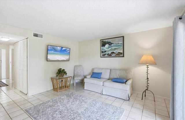 3025 QUAIL Hollow Gallery 4