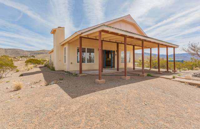 Home with Amazing Vews! - 29 Mescal Loop, Otero County, NM 88310