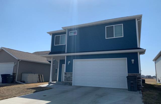 3 bed, 3 bath Single Family Home photos photos