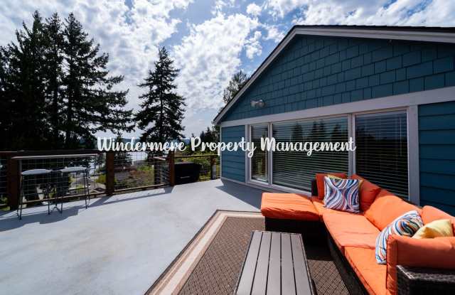 Amazing views, single story, convenient location! photos photos