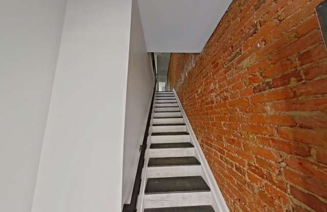 3510 N Mascher St Gallery 3