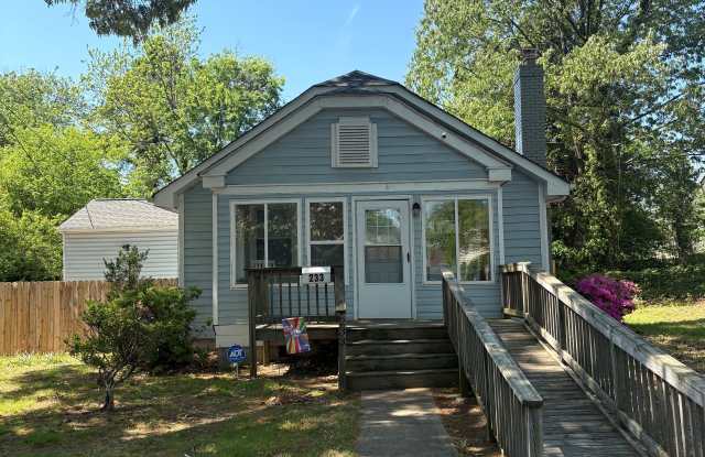 233 Pine Avenue photos photos