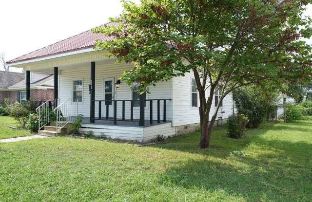 3 Bed, 2 Bath in Claremore- Available Now! photos photos