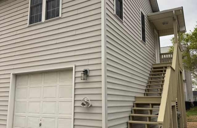 3 BR 2 BA Salem Apartment photos photos