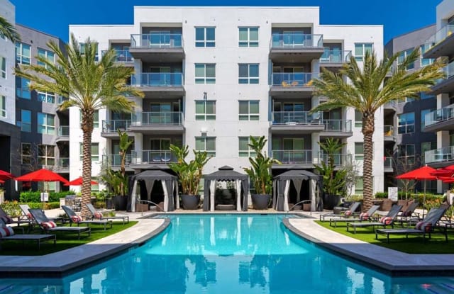 Vora Mission Valley photos photos
