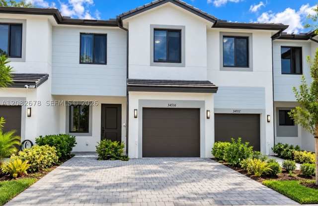 34516 SW 191st Ct Gallery 1