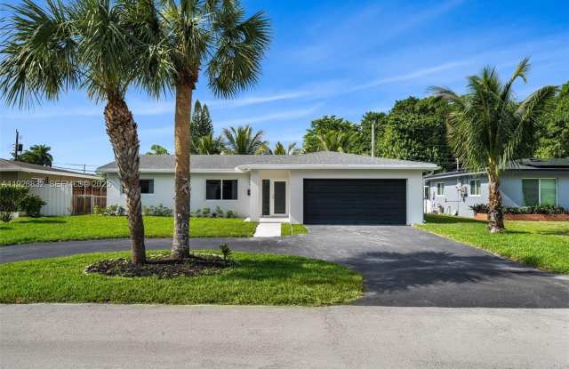 3925 NW 19th Ave photos photos