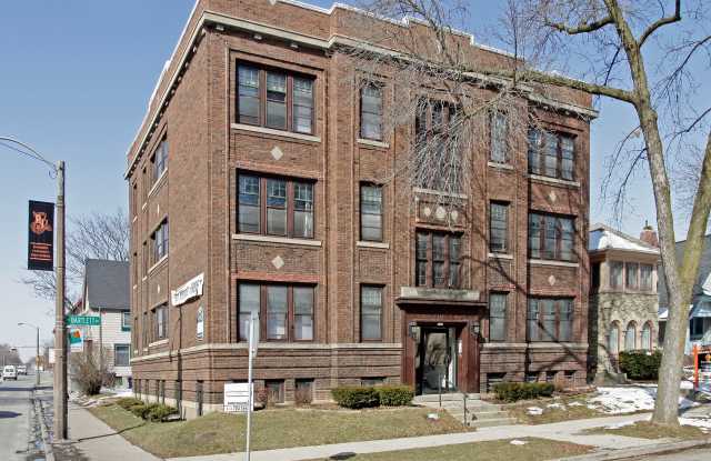 Richmond Apartments Gallery 1