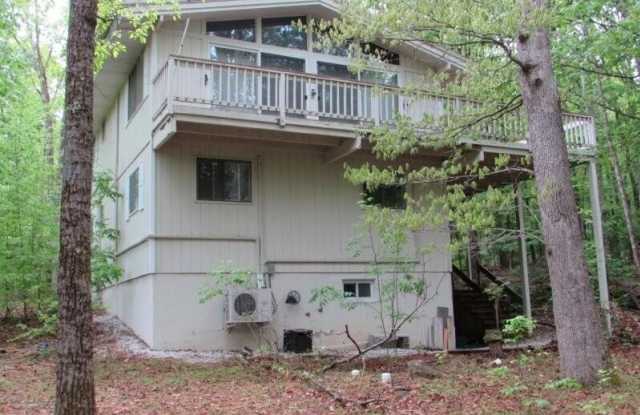 106 Cedar Lane Gallery 3